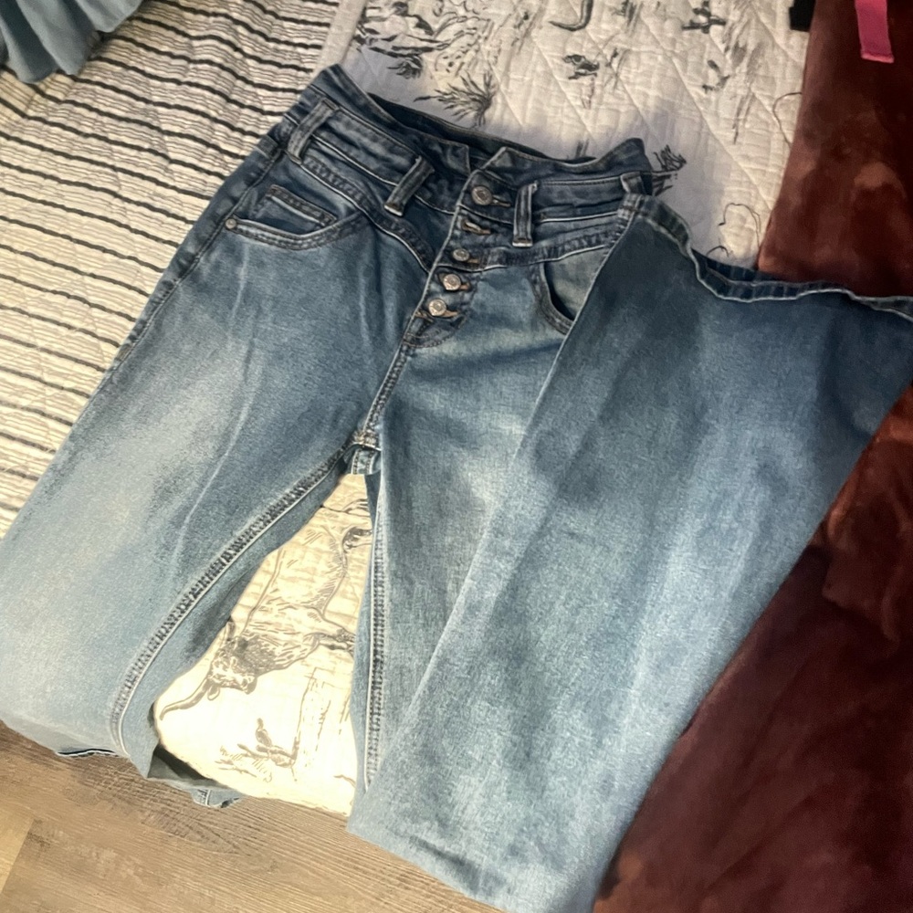 Bells bottom Jean!
